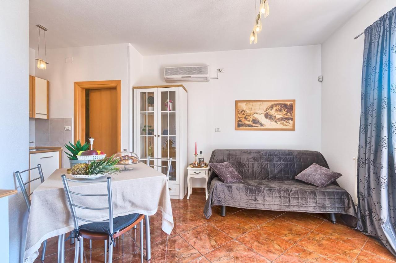 Villa Mihaela Fažana Eksteriør bilde